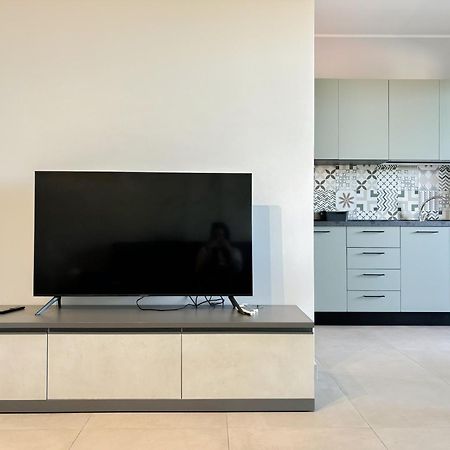Residenza Ponte Del Mare Apartment Pescara Bagian luar foto